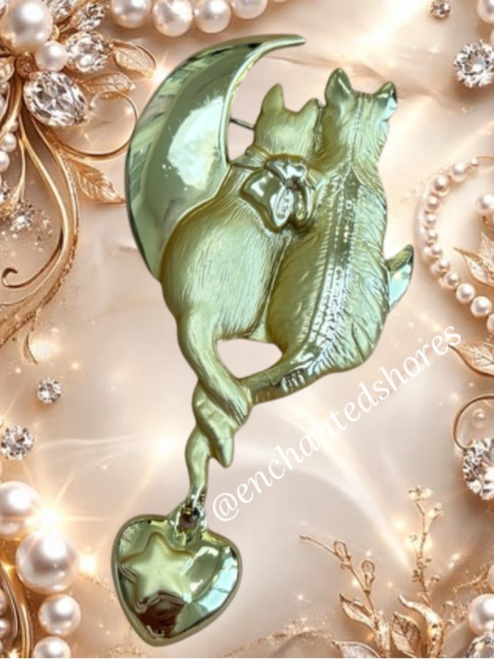 Vintage Cat Brooch Romantic Lovers Pin Vintage Gold Heart Charm 80s 1980s AJC